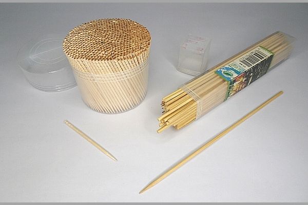 プラモデルに必要な道具ようじ、竹串