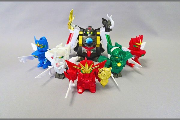 SDガンダムBB戦士:超機甲神ガンジェネシスの6体の機甲神