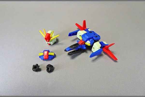 食玩モビリティジョイントガンダム10、ZZガンダムのコアトップ
