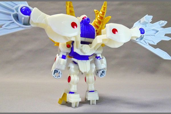 SDガンダム:エクスヴァルキランダー本体背面