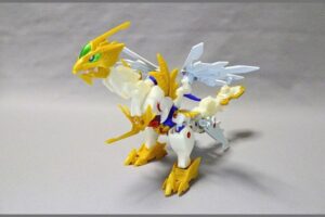 SDガンダム:エクスヴァルキランダーの変形エクスガンドラゴンモード