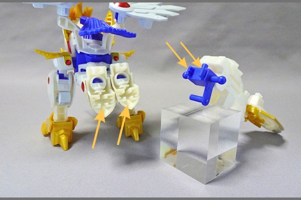 SDガンダム:エクスヴァルキランダーの変形