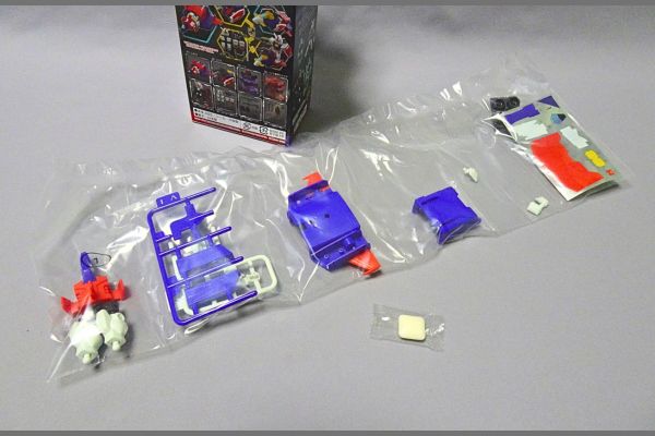 モビリティジョイントガンダム11「Gスカイ」プラモデル内容