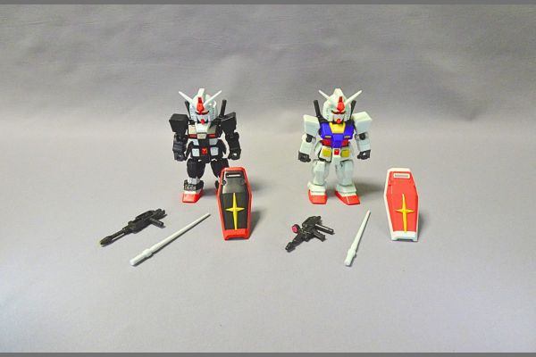 食玩モビリティジョイントガンダム11、プロトタイプガンダムとガンダム