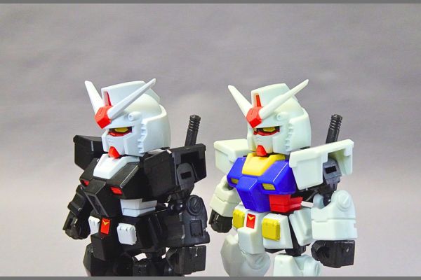 食玩モビリティジョイントガンダム11、プロトタイプガンダムとガンダム