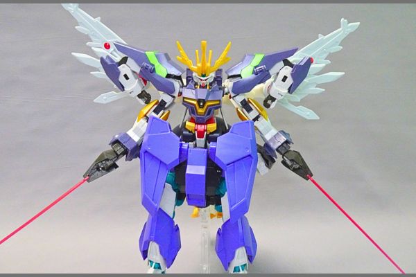 1/144HG:リライジングガンダムのプラモデル、ガンプラ