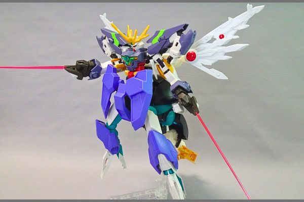 1/144HG:リライジングガンダムのプラモデル、ガンプラ