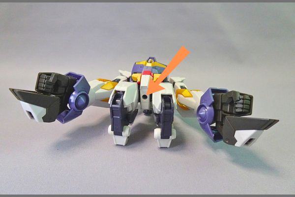 1/144HG:リライジングガンダムのプラモデル。合体のやり方。