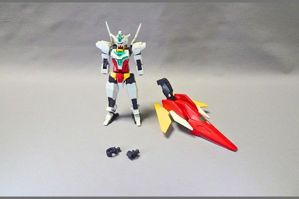 1/144HG:リライジングガンダムのプラモデル。合体のやり方。