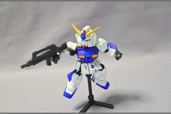 MOBILITY JOINT GUNDAM 12、ガンダムNT-1(アレックス)完成品
