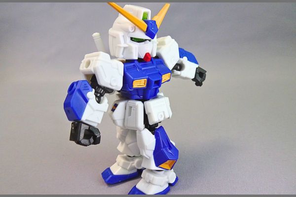 MOBILITY JOINT GUNDAM 12、ガンダムNT-1(アレックス)完成品