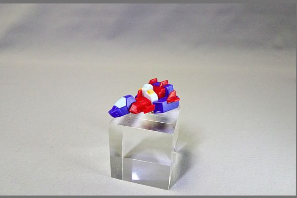 食玩の機動戦士ガンダムV作戦ビスケット付属のプラモデル「Gスカイ」完成品