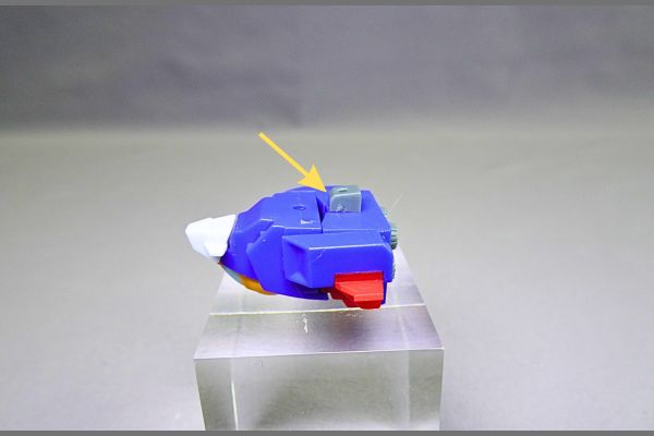 食玩の機動戦士ガンダムV作戦ビスケット付属のプラモデル「Gアーマー」組み立て説明