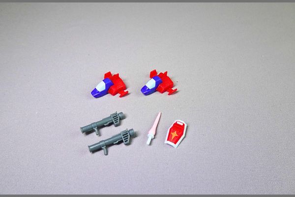 食玩の機動戦士ガンダムV作戦ビスケット付属のプラモデル「コア・ファイター」完成品